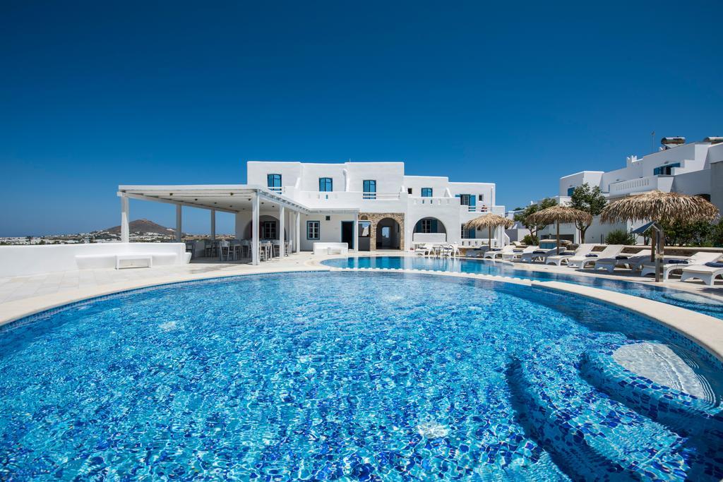 Cycladic Islands & Hotel Agia Anna (Naxos)