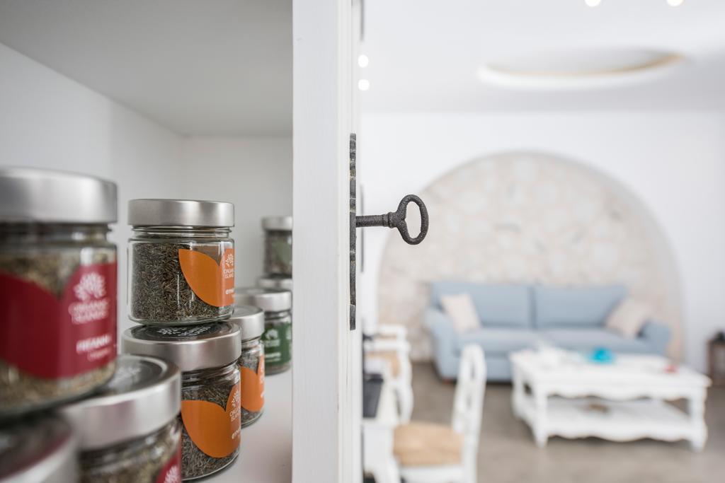 Cycladic Islands & Hotel 4*